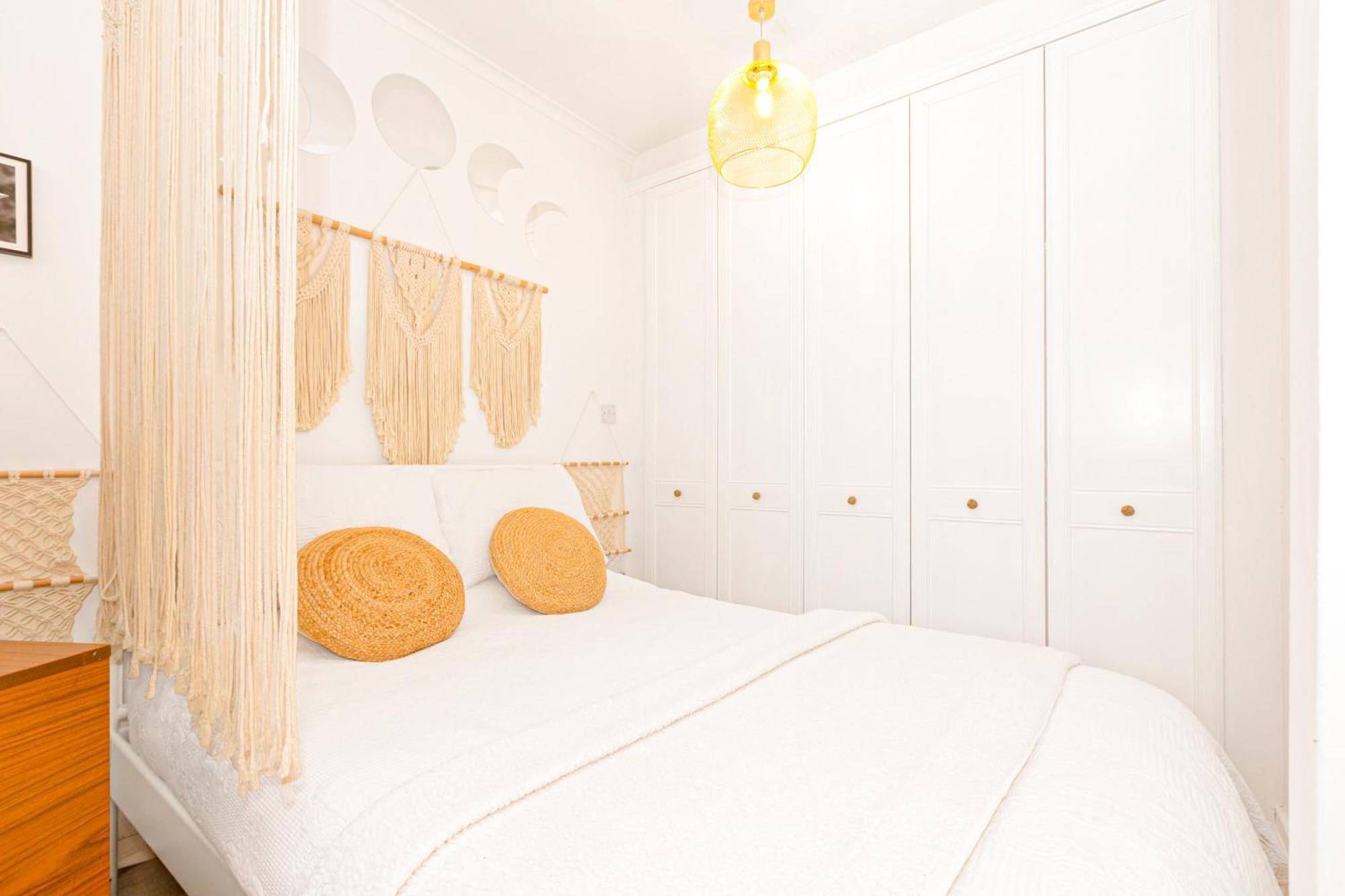 Charming Studio With Balcony In Putney, 5 Min Tube Londres Exterior foto