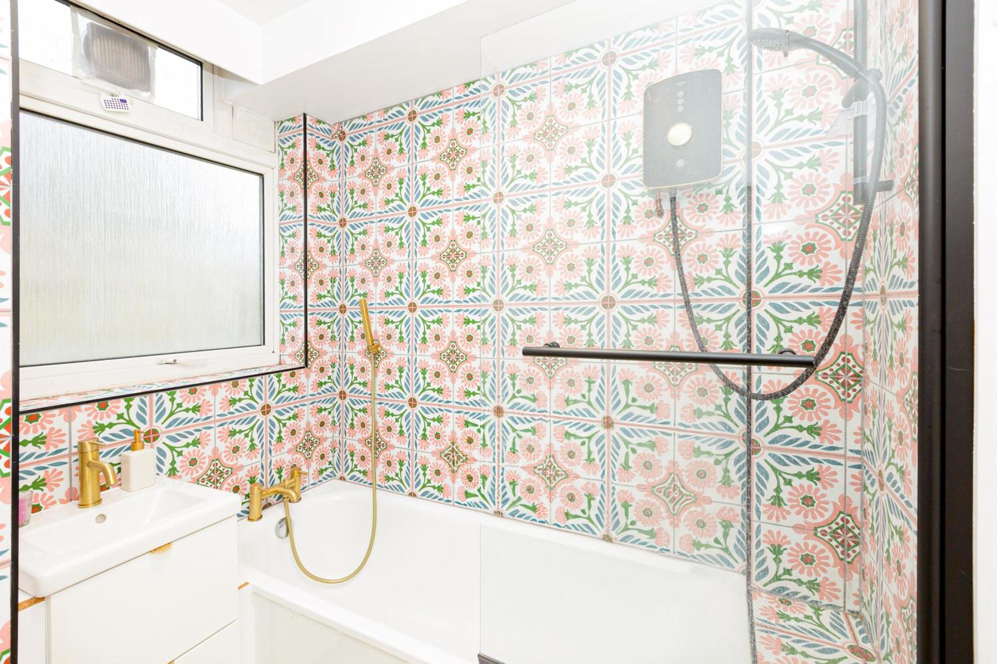 Charming Studio With Balcony In Putney, 5 Min Tube Londres Exterior foto